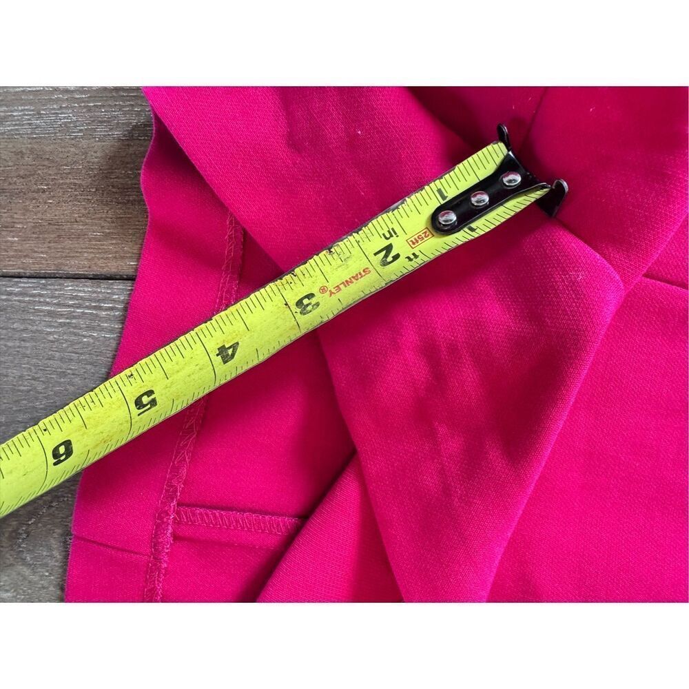 BLACK HALO Deklyn Playsuit Romper Bright Pink‎ V Neck Sleeveless Size 4 - Picture 8 of 9